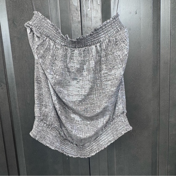 ANTHROPOLOGIE NWT Silver Metallic Strapless Shimmer Cinched Tube Top Size Small - Picture 6 of 10